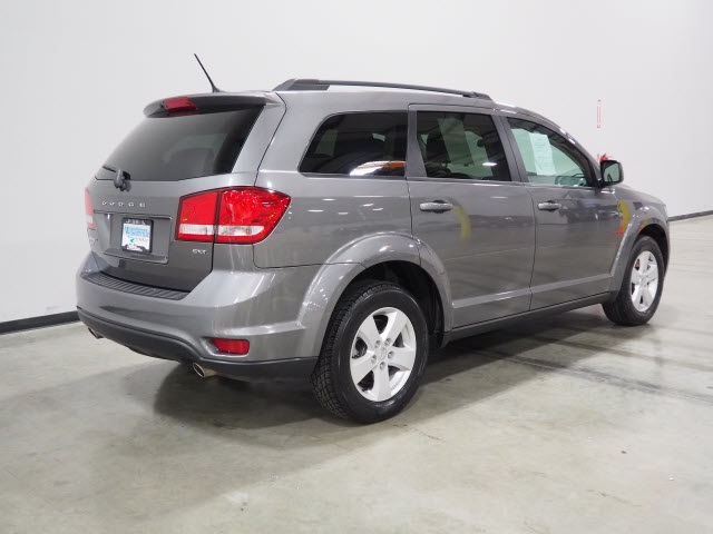 Pre-Owned 2012 Dodge Journey SXT 4D Sport Utility in 